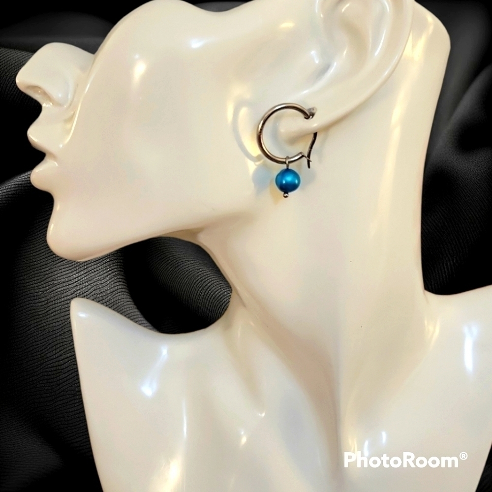 3/$30 VTG Pearl Bead Drop Huggie Hoop Nebula Earrings